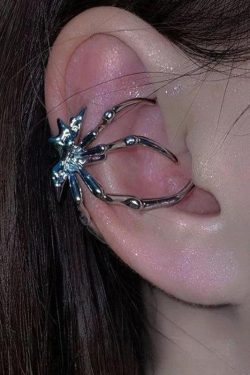 Gothic Y2K Spider Earcuff - Retro Grunge Style Accessory for 90s and Y2K Outfits