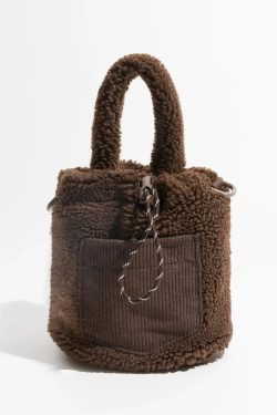 Retro Y2K Teddy Pocket Bucket Bag - Perfect for 90s and Grunge Outfits