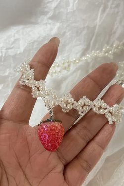 Y2K Coquette Strawberry Pearl Beaded Necklace - Retro 90s Fashion Statement Jewelry