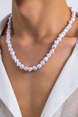 Y2K Retro Baroque Pearl Necklace - Perfect for 90s and Grunge Outfits