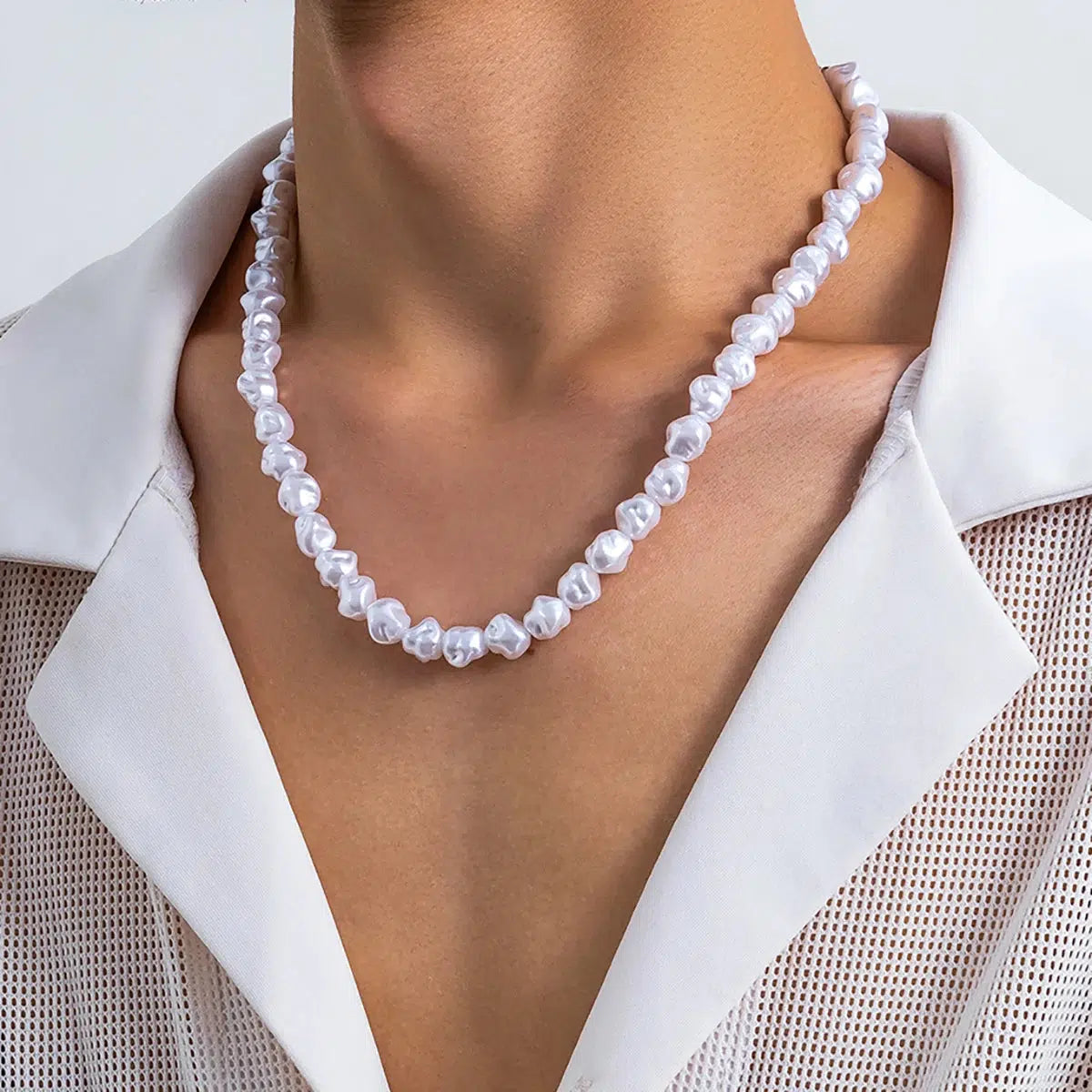 Y2K Retro Baroque Pearl Necklace - Perfect for 90s and Grunge Outfits
