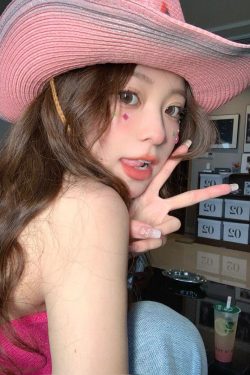 Y2K Retro Disco Cowgirl Hat - Adjustable Star Print for Trendy 90s and Y2K Outfits