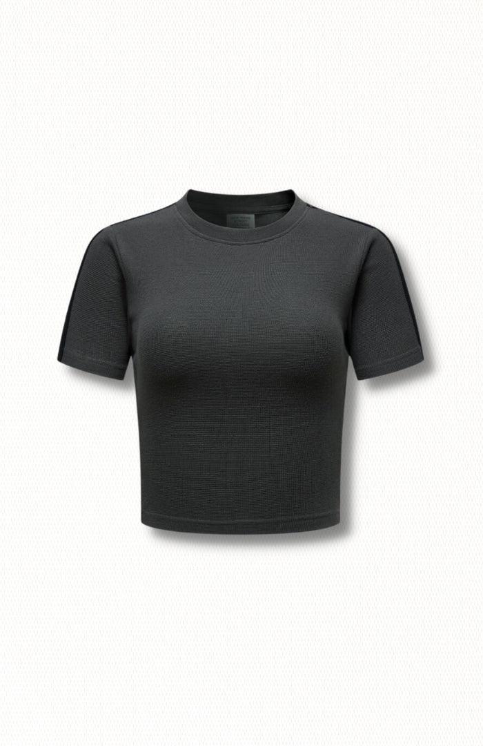 Y2K Retro Style Basic Cropped Tee - Perfect for 90s and Y2K Summer Outfits
