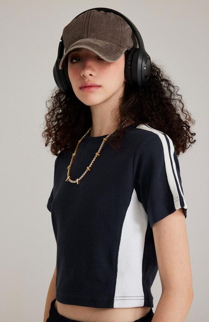 Y2K Retro Style Basic Cropped Tee - Perfect for 90s and Y2K Summer Outfits