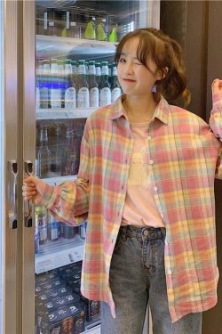 Aesthetic Cute Pink Rainbow Shirt - Y2K Summer, 90s Grunge, Retro, Pastel Goth, Y2K Popstar
