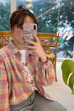 Aesthetic Cute Pink Rainbow Shirt - Y2K Summer, 90s Grunge, Retro, Pastel Goth, Y2K Popstar