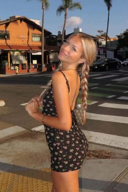 Alida Mini Floral Backless Romper - Y2K Summer Outfit, 90s Fashion, Grunge, Retro Style
