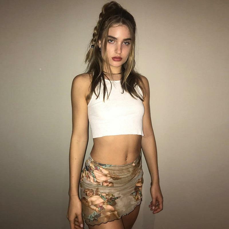 Angel Skirt - Y2K Summer Grunge & 90s Fashion Outfit for Retro Popstar Vibes