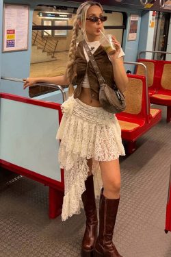 Azula Lace Ruffle Skirt - Y2K Summer, 90s Grunge, Retro Style, Pastel Goth, Y2K Party