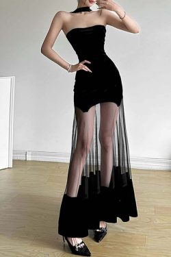 Black Elegant Gothic Velvet Maxi Dress - Y2K Grunge, 90s Fashion, Retro Style, Y2K Party Outfit