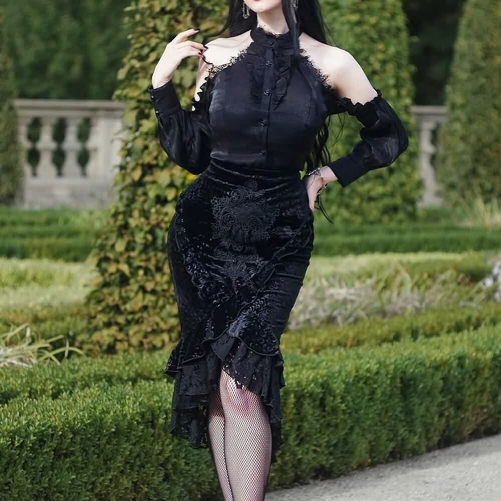 Black Velvet Gothic Skirt - Y2K Grunge, 90s Retro, Pastel Goth, Y2K Party & Summer Outfits
