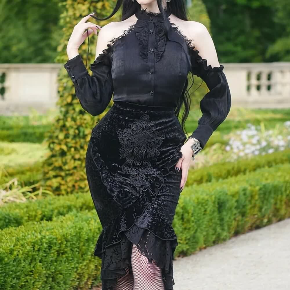 Black Velvet Gothic Skirt - Y2K Grunge, 90s Retro, Pastel Goth, Y2K Party & Summer Outfits
