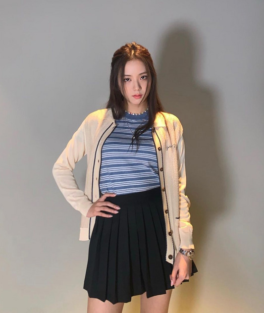 Blackpink Jisoo Inspired Y2K Pleated Skirt - 90s Grunge, Retro, Gothic, Summer Outfits