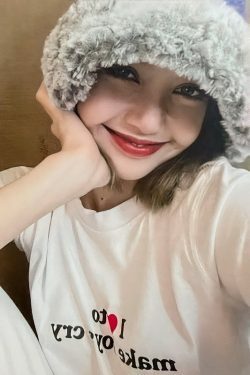 Blackpink Lisa Inspired Plush Hat - Y2K Fashion, 90s Grunge, Retro Style, Y2K Party Outfit