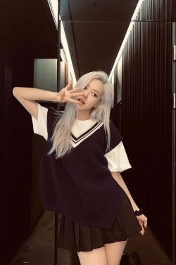 Blackpink Ros�-Inspired Y2K V Neck Knit Vest - 90s Grunge Summer Outfit, Retro Fashion