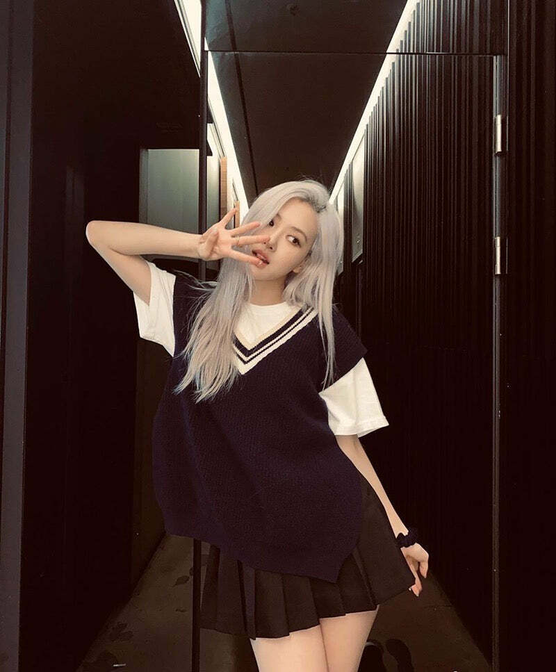 Blackpink Ros�-Inspired Y2K V Neck Knit Vest - 90s Grunge Summer Outfit, Retro Fashion