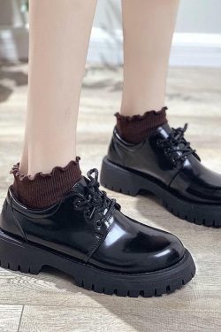 Chunky Daisy Creepers - Y2K Grunge & 90s Retro Style Shoes for Summer Outfits & Party Looks