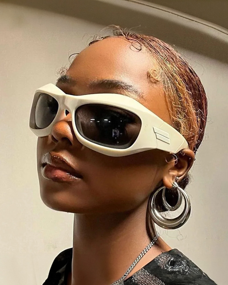 Chunky Y2K Sunglasses - Retro 90s Grunge, Hip Hop, and Summer Party Fashion for Women