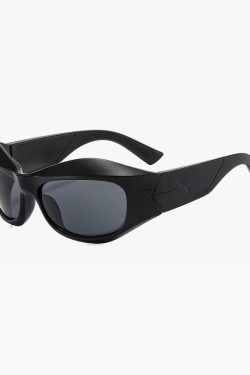 Chunky Y2K Sunglasses - Retro 90s Grunge, Hip Hop, and Summer Party Fashion for Women