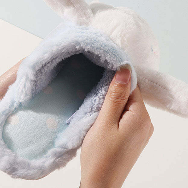 Cinnamoroll Fluffy House Slippers - MINISO x SANRIO | Y2K & 90s Retro Grunge Fashion