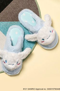 Cinnamoroll Fluffy House Slippers - MINISO x SANRIO | Y2K & 90s Retro Grunge Fashion