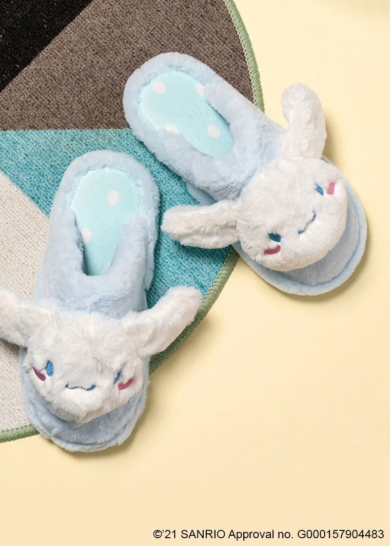 Cinnamoroll Fluffy House Slippers - MINISO x SANRIO | Y2K & 90s Retro Grunge Fashion
