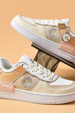 Daisy Dazed Sneakers - Y2K Summer & 90s Grunge Fashion, Retro Hip Hop, Pastel Goth, Y2K Pop