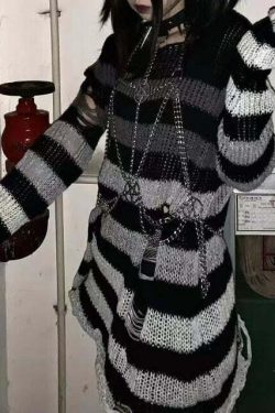 Dark Grunge Goth Grey Gradient Striped Sweater - Y2K Summer, 90s Fashion, Retro Style