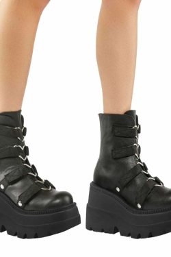Dark Grunge Heart Biker Boots - Y2K Summer, 90s Fashion, Gothic Y2K, Retro Style, Y2K Club