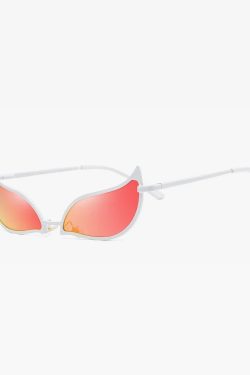Doflamingo Sunglasses: Retro Y2K & 90s Fashion, Grunge, Hip Hop, and Pastel Goth Styles