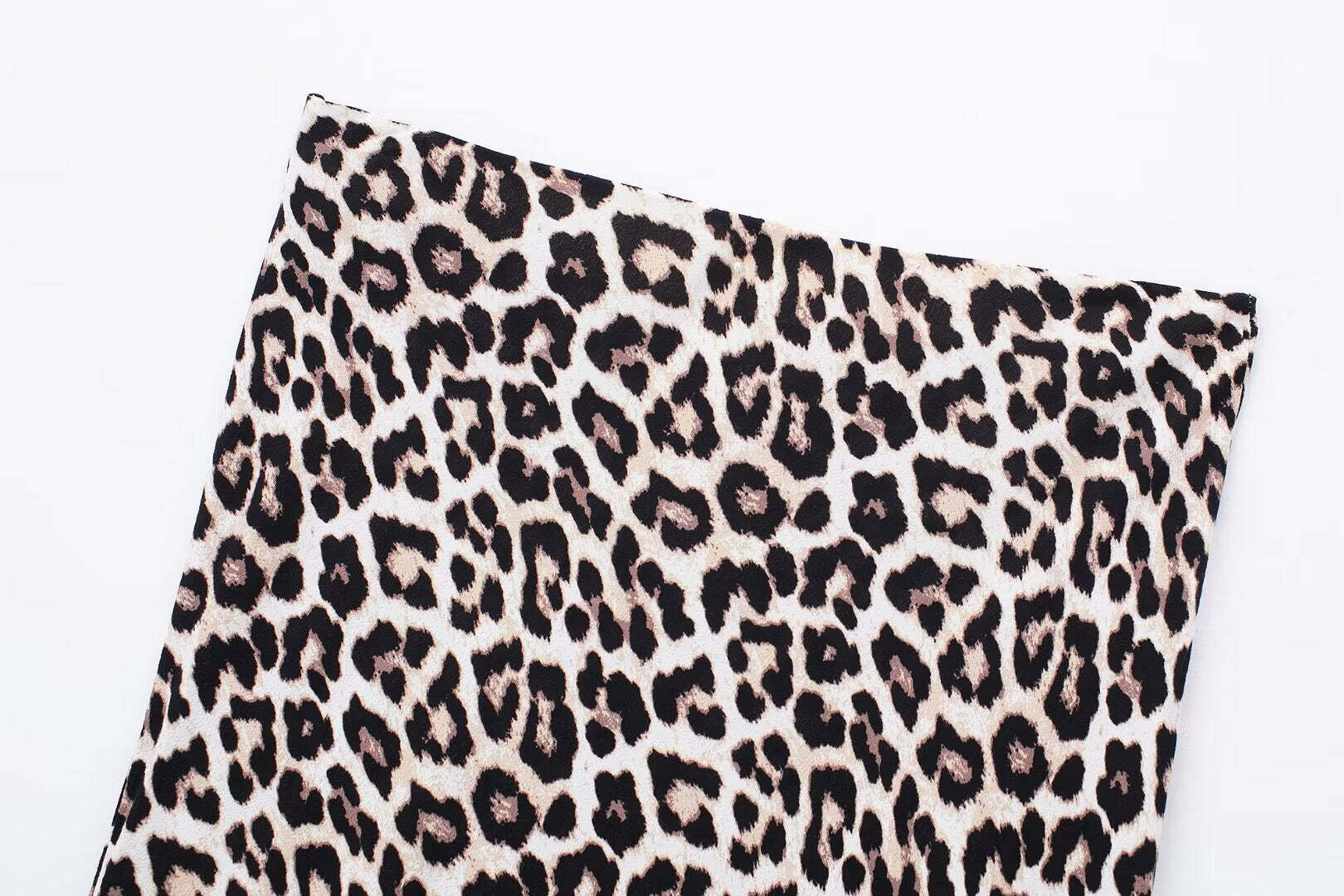 Farryn Leopard Print Midi Skirt - Y2K Summer Grunge Outfit, 90s Fashion, Retro Style