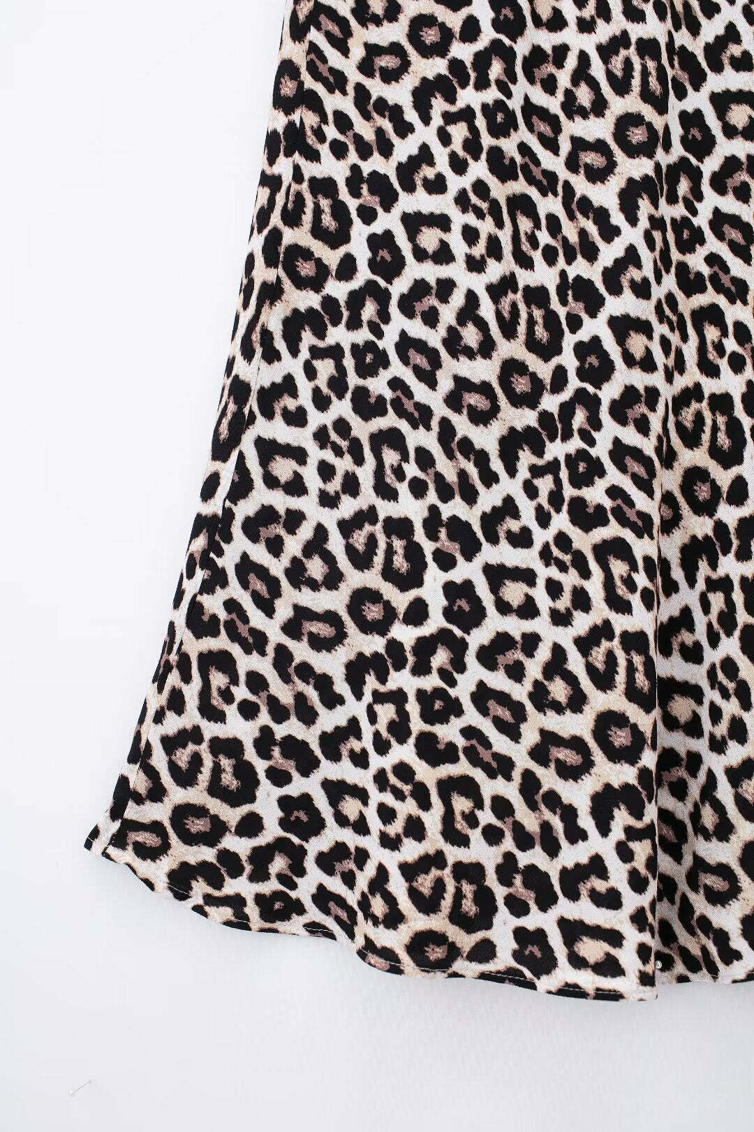 Farryn Leopard Print Midi Skirt - Y2K Summer Grunge Outfit, 90s Fashion, Retro Style