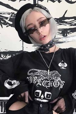 Gothic Bat Wings Sunglasses - Black | Y2K Grunge, 90s Retro, Dark Y2K Fashion, Y2K