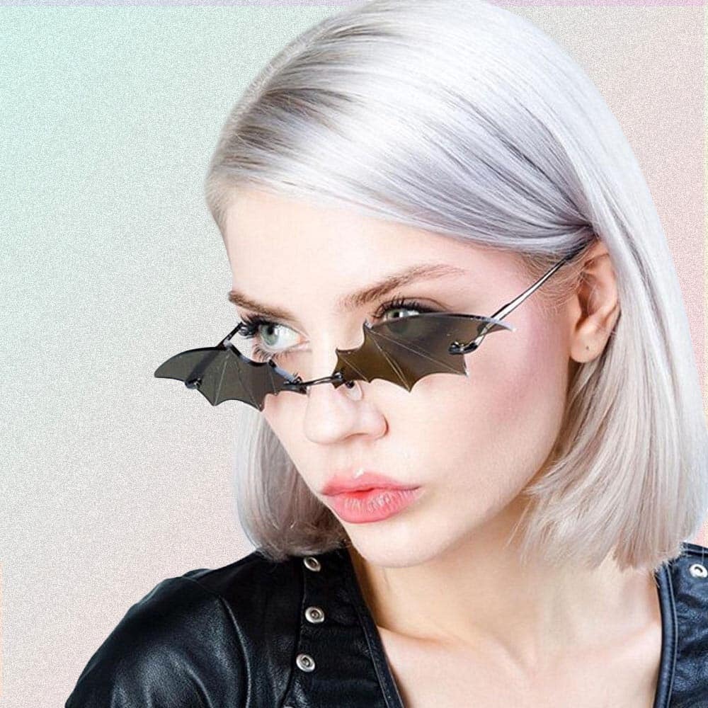 Gothic Bat Wings Sunglasses - Black | Y2K Grunge, 90s Retro, Dark Y2K Fashion, Y2K
