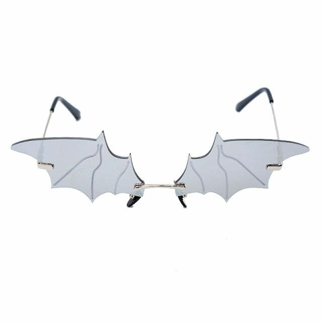Gothic Bat Wings Sunglasses Grey - Y2K Grunge, 90s Retro, Dark Y2K Fashion, Y2K Club