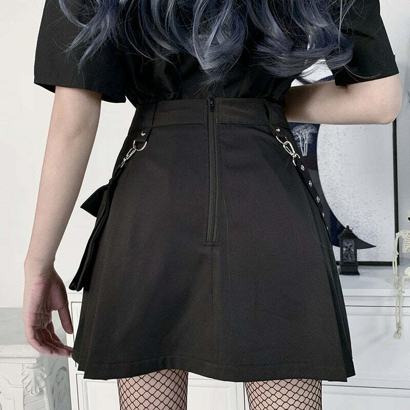 Gothic Black Cargo Skirt - Y2K Grunge, 90s Fashion, Retro Style, Y2K Summer Outfits