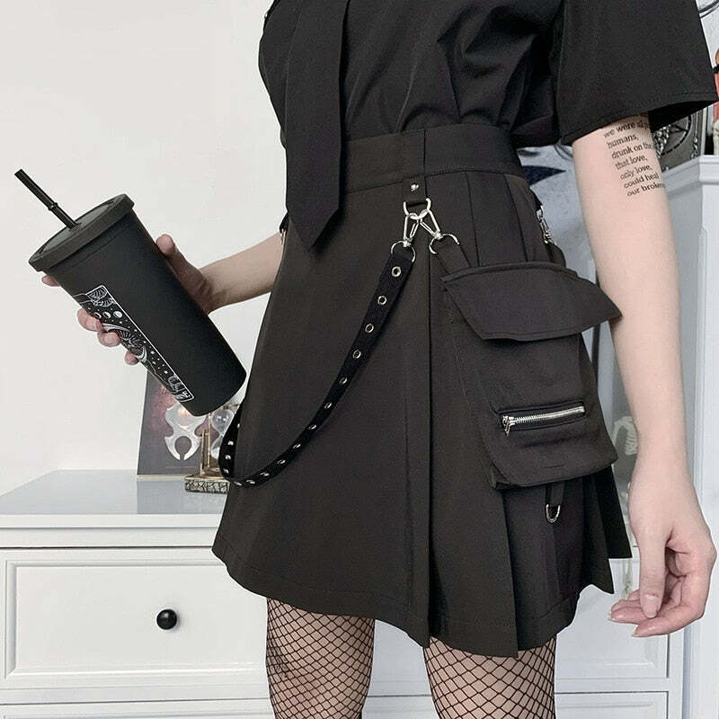 Gothic Black Cargo Skirt - Y2K Grunge, 90s Fashion, Retro Style, Y2K Summer Outfits