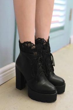 Gothic Lace Platform Boots - Y2K Grunge, 90s Fashion, Retro Style, Dark Y2K, Pastel Goth