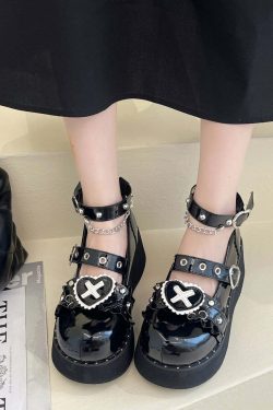Gothic Lolita Heart Shoes - Black White Y2K Grunge 90s Retro Fashion for Women