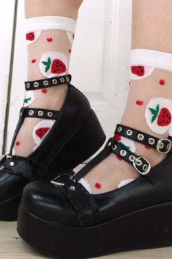 Gothic Platform Mary Janes - Black | Y2K Grunge, 90s Fashion, Retro Style, Y2K Club Outfits