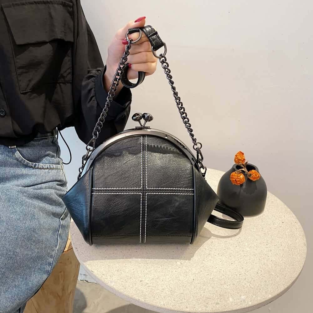 Gothic Punk Y2K Kiss Lock Clasp Shoulder Bag - Retro 90s Grunge Fashion Accessory
