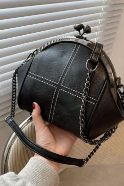 Gothic Punk Y2K Kiss Lock Clasp Shoulder Bag - Retro 90s Grunge Fashion Accessory