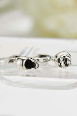 Gothic Skull Earrings - Y2K Grunge, 90s Retro, Pastel Goth, Y2K Party, and Summer Y2