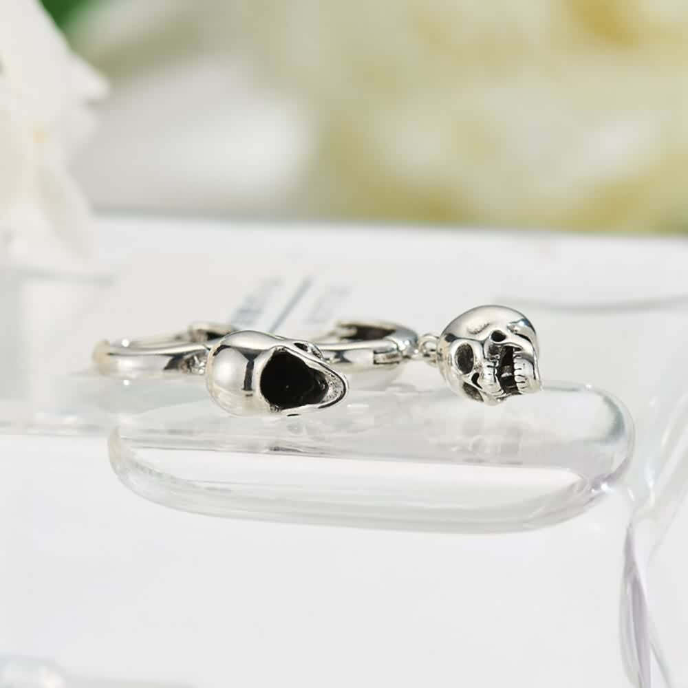 Gothic Skull Earrings - Y2K Grunge, 90s Retro, Pastel Goth, Y2K Party, and Summer Y2