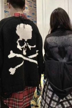 Gothic Skull Print Black Knitted Sweater - Y2K Grunge, 90s Fashion, Retro Style, Dark Y2K Outfit