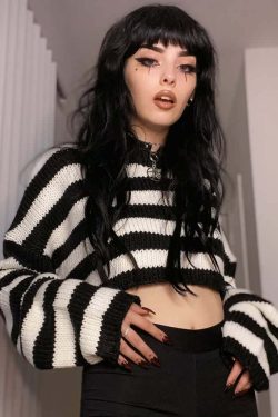 Gothic Striped Crop Sweater - Y2K Grunge, 90s Fashion, Retro Style, Pastel Goth, Y2K