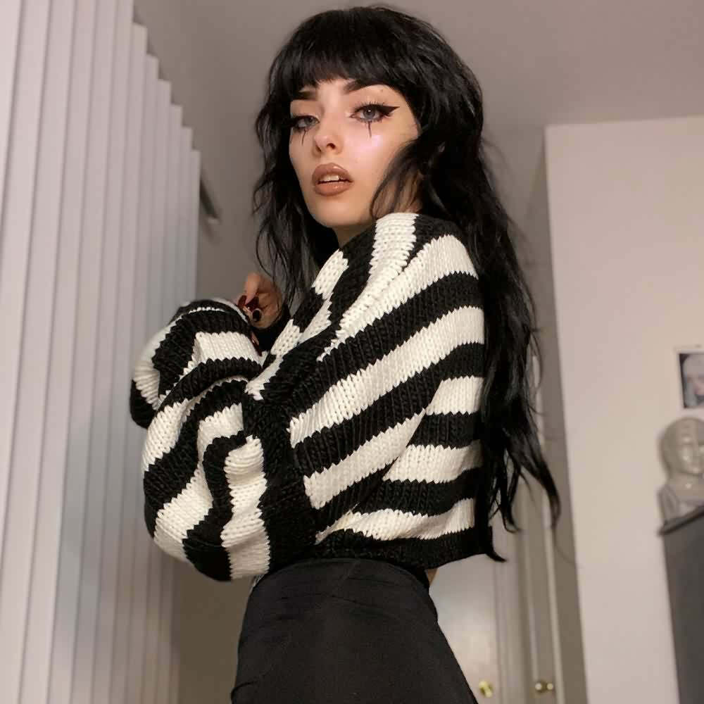 Gothic Striped Crop Sweater - Y2K Grunge, 90s Fashion, Retro Style, Pastel Goth, Y2K