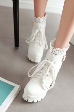 Gothic Y2K Buckle Strap Lace Platform Boots - Retro 90s Grunge Fashion for Y2K Outfits