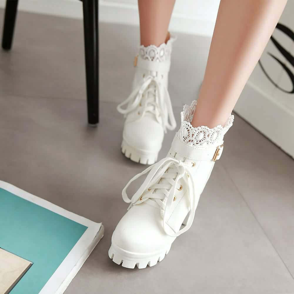 Gothic Y2K Buckle Strap Lace Platform Boots - Retro 90s Grunge Fashion for Y2K Outfits