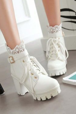 Gothic Y2K Buckle Strap Lace Platform Boots - Retro 90s Grunge Fashion for Y2K Outfits